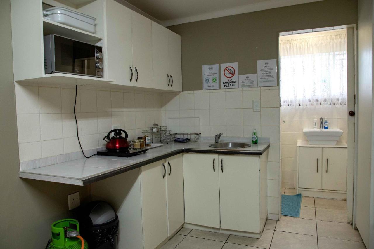 Melsetter'S Guesthouse Bloemfontein Exterior foto